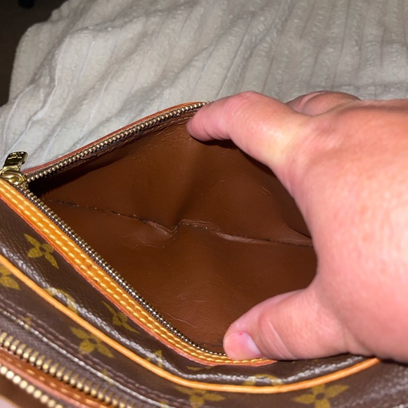 Authentic Louis Vuitton Monogram Marly dragonne GM Used condition - Picture 12 of 15